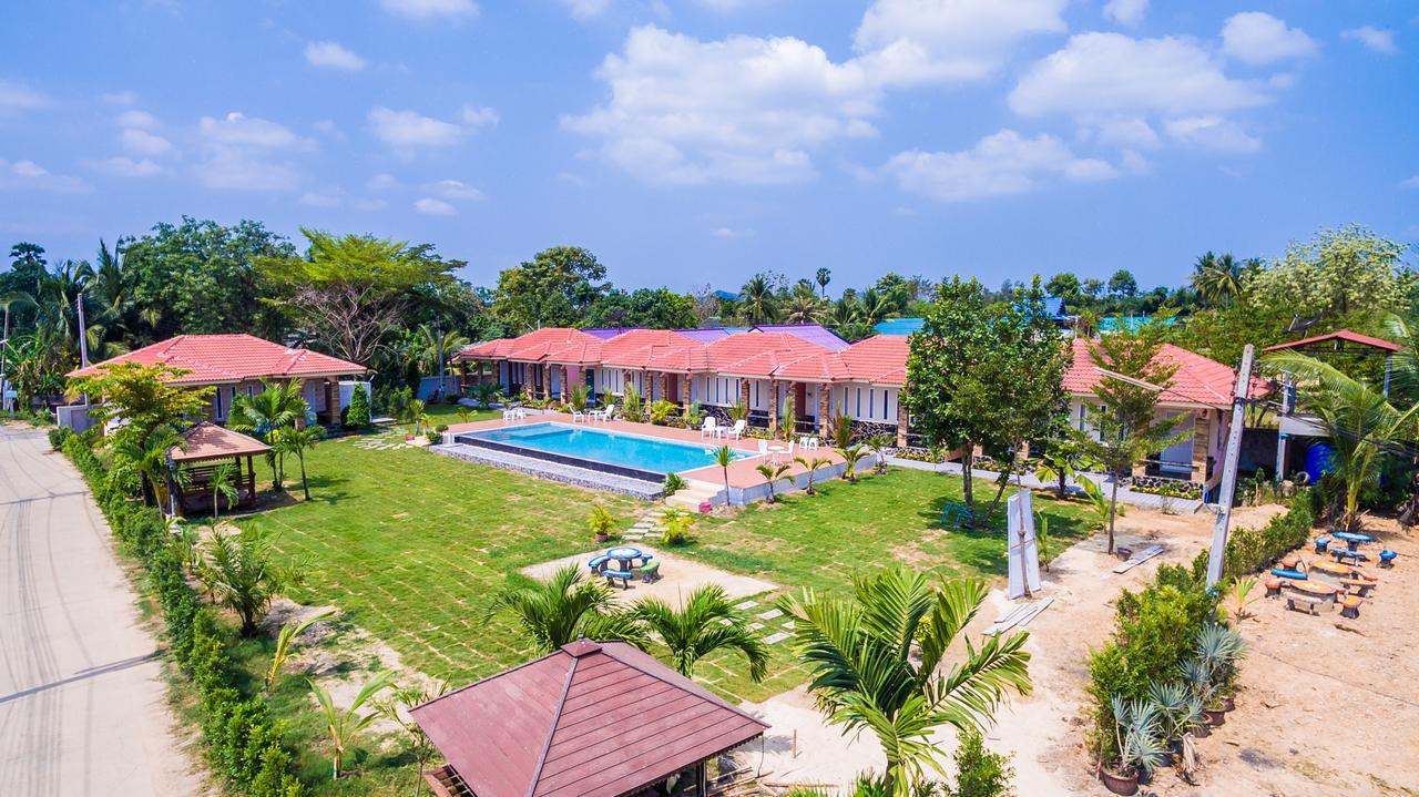 Diane Hotel Phetchaburi Dış mekan fotoğraf