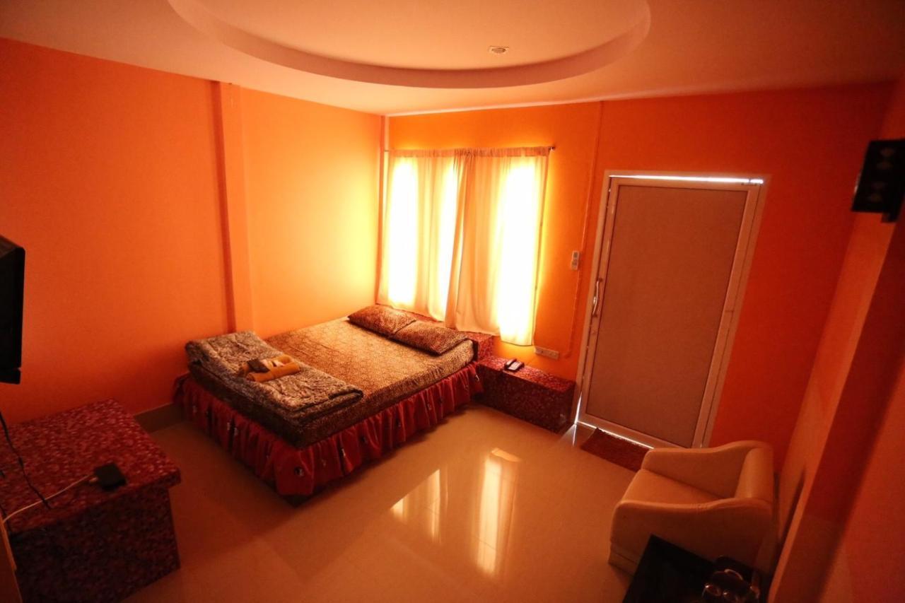 Diane Hotel Phetchaburi Dış mekan fotoğraf