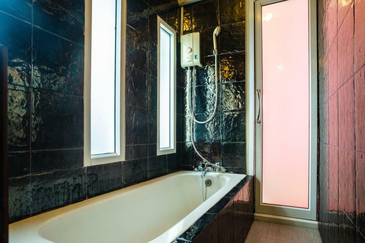 Diane Hotel Phetchaburi Dış mekan fotoğraf